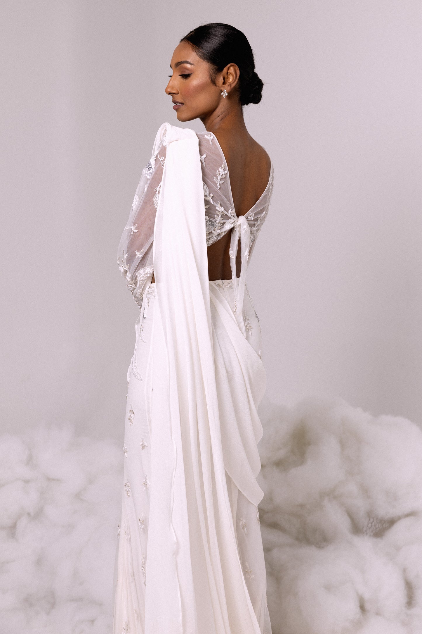 SHAWL - Saree / Sari Chiffon in Ivory